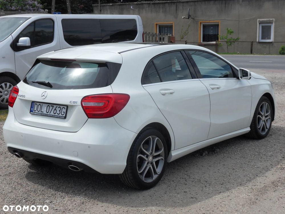 Mercedes-Benz Klasa A 200 CDI (BlueEFFICIENCY) 7G-DCT Urban - 5