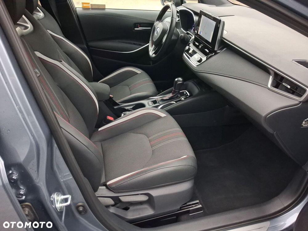 Toyota Corolla - 10