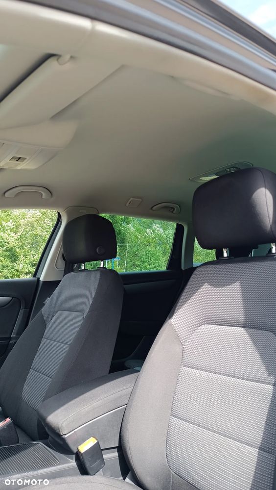 Volkswagen Passat 2.0 TDI Comfortline - 16