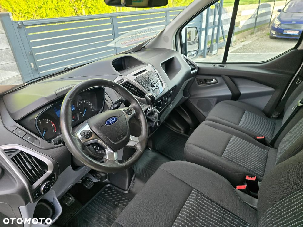 Ford TRANSIT CUSTOM - 7