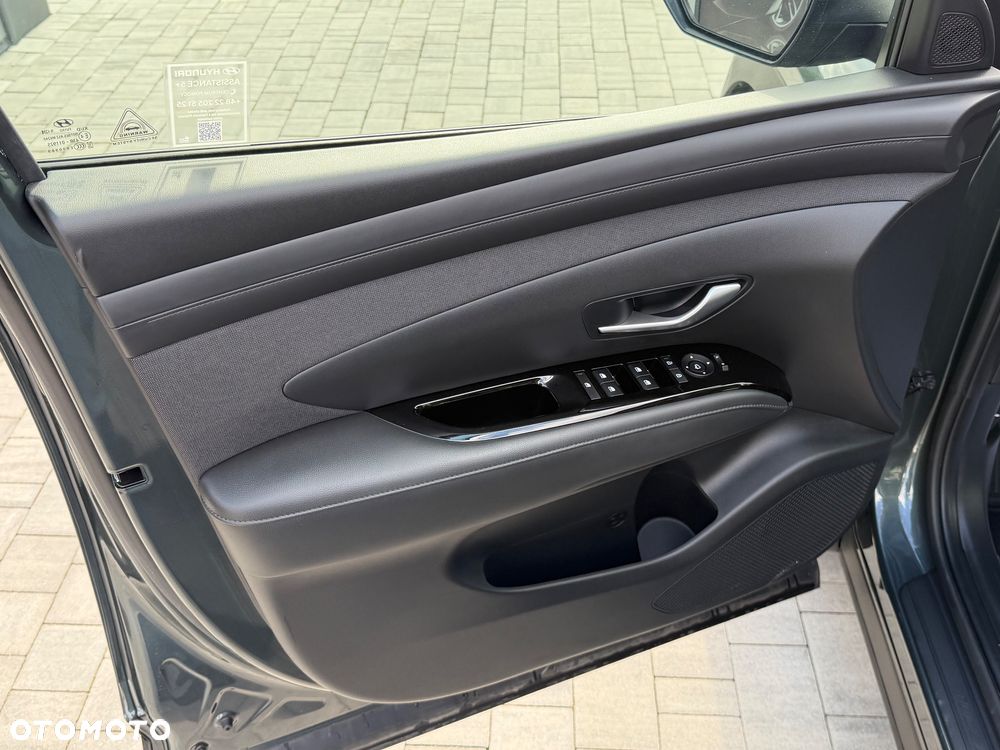 Hyundai Tucson 1.6 T-GDi HEV Smart 2WD - 12