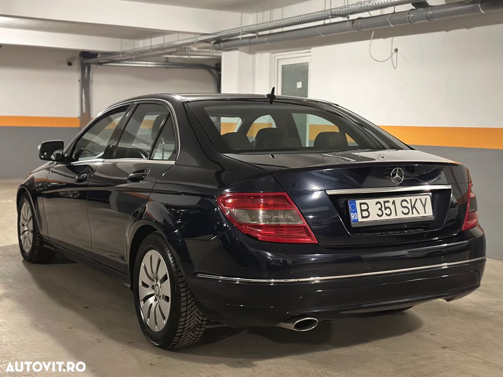 Mercedes-Benz C - 4