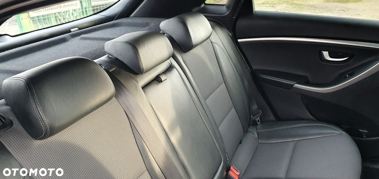 Hyundai i30 - 16