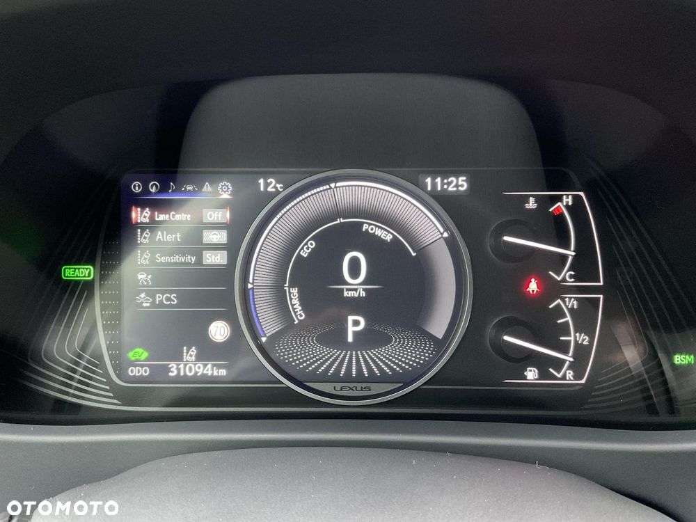 Lexus UX 250h GPF Business 2WD - 22