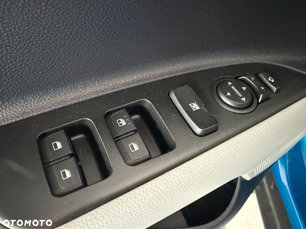 Kia Stonic - 20