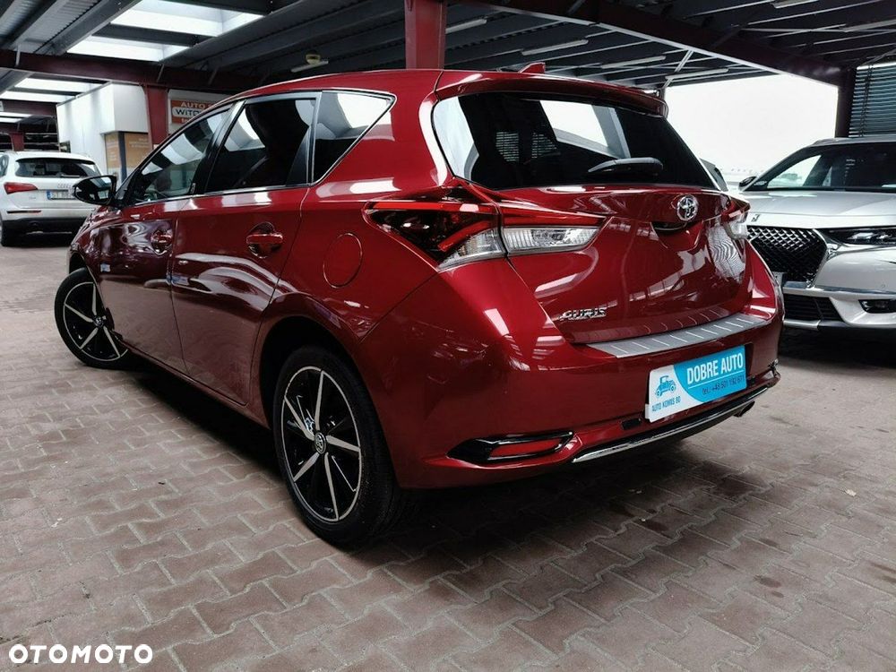 Toyota Auris 1.2 Turbo Team Deutschland - 6