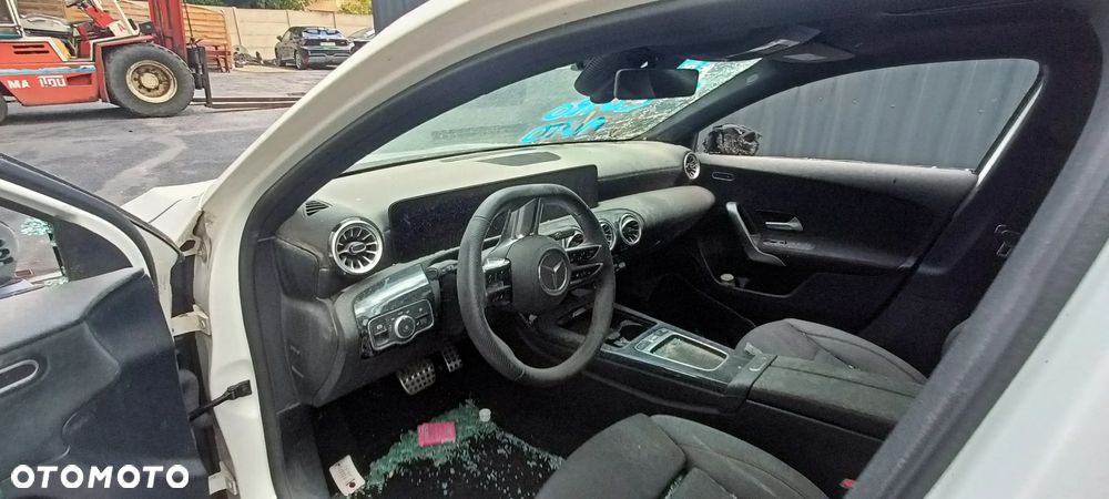 Mercedes-Benz Klasa A 200 d 8G-DCT Edition AMG Line - 10
