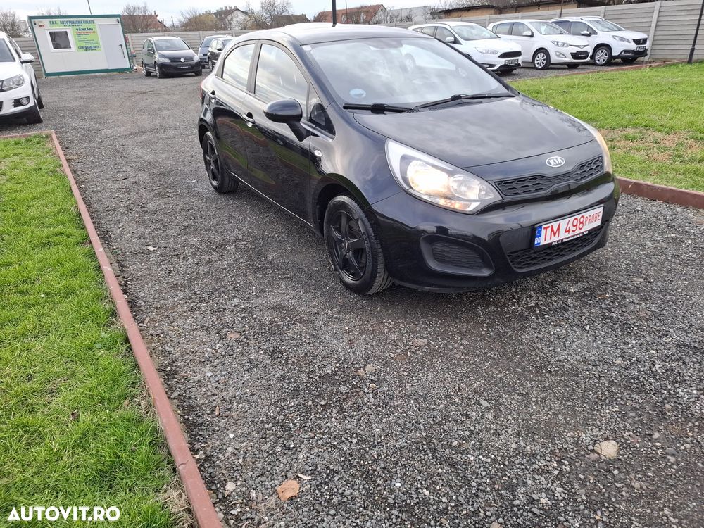 Kia Rio 1.1 CRDI Attract - 1