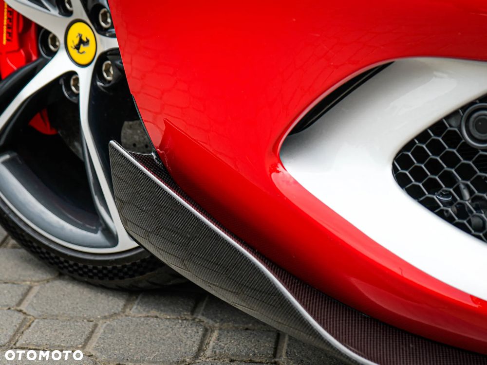 Ferrari 296 GTB - 15