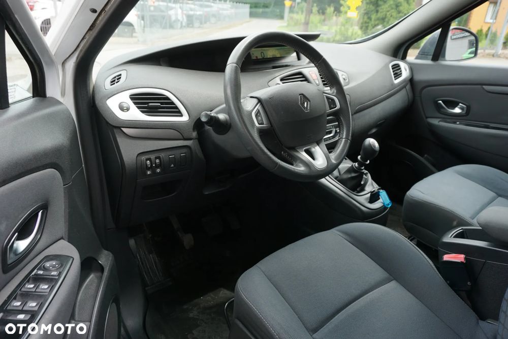 Renault Grand Scenic dCi 130 FAP Expression - 7