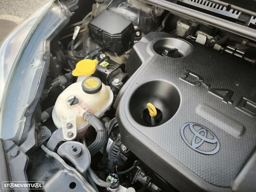 Toyota Yaris 1.4 D-4D ACtive+AC — fotografia 48