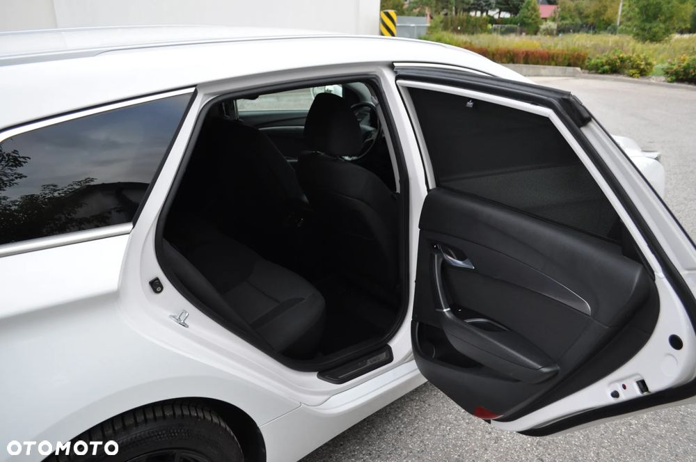 Hyundai i40 1.7 CRDi Premium DCT - 18
