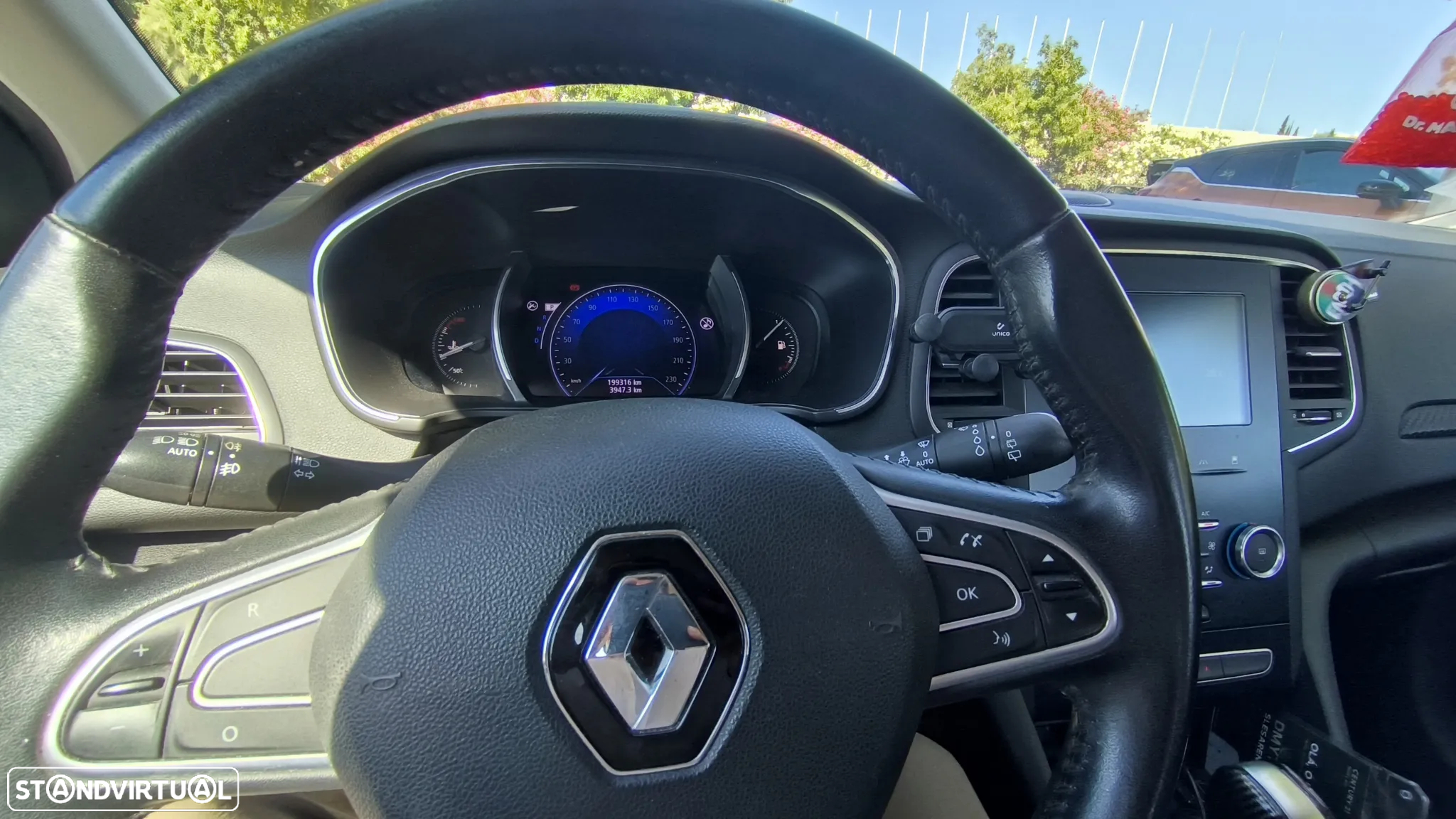 Renault Mégane Sport Tourer BLUE dCi 115 EDC BUSINESS EDITION - 2
