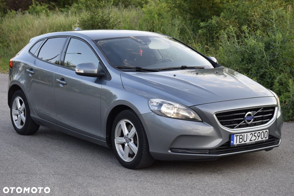Volvo V40 - 2