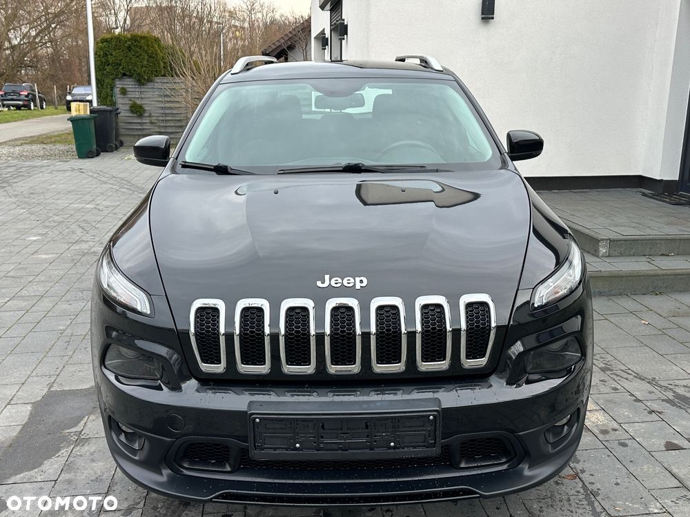 Jeep Cherokee - 11