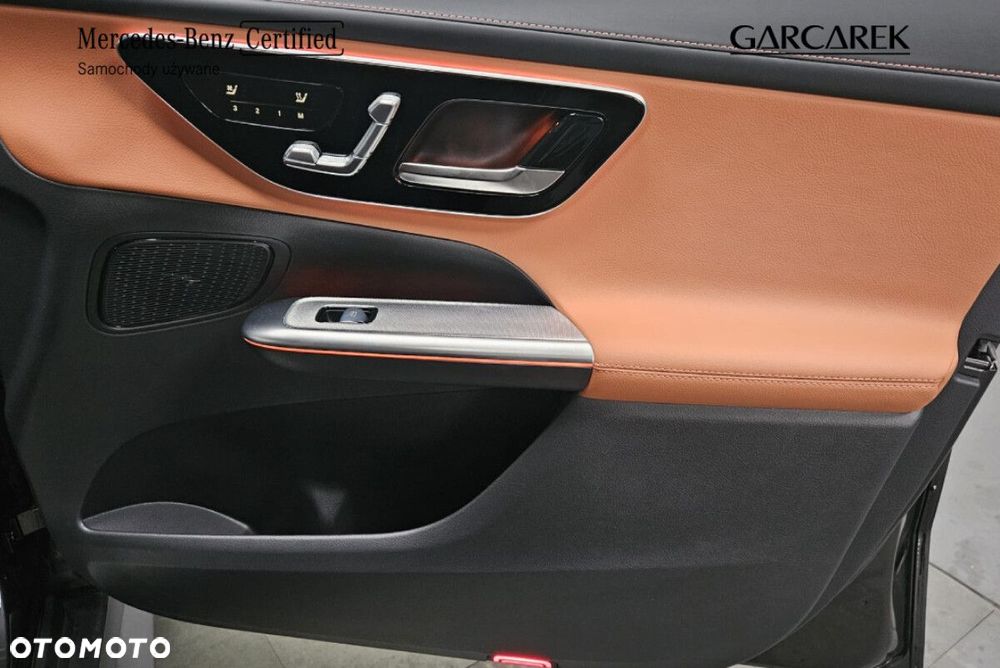 Mercedes-Benz GLC - 25