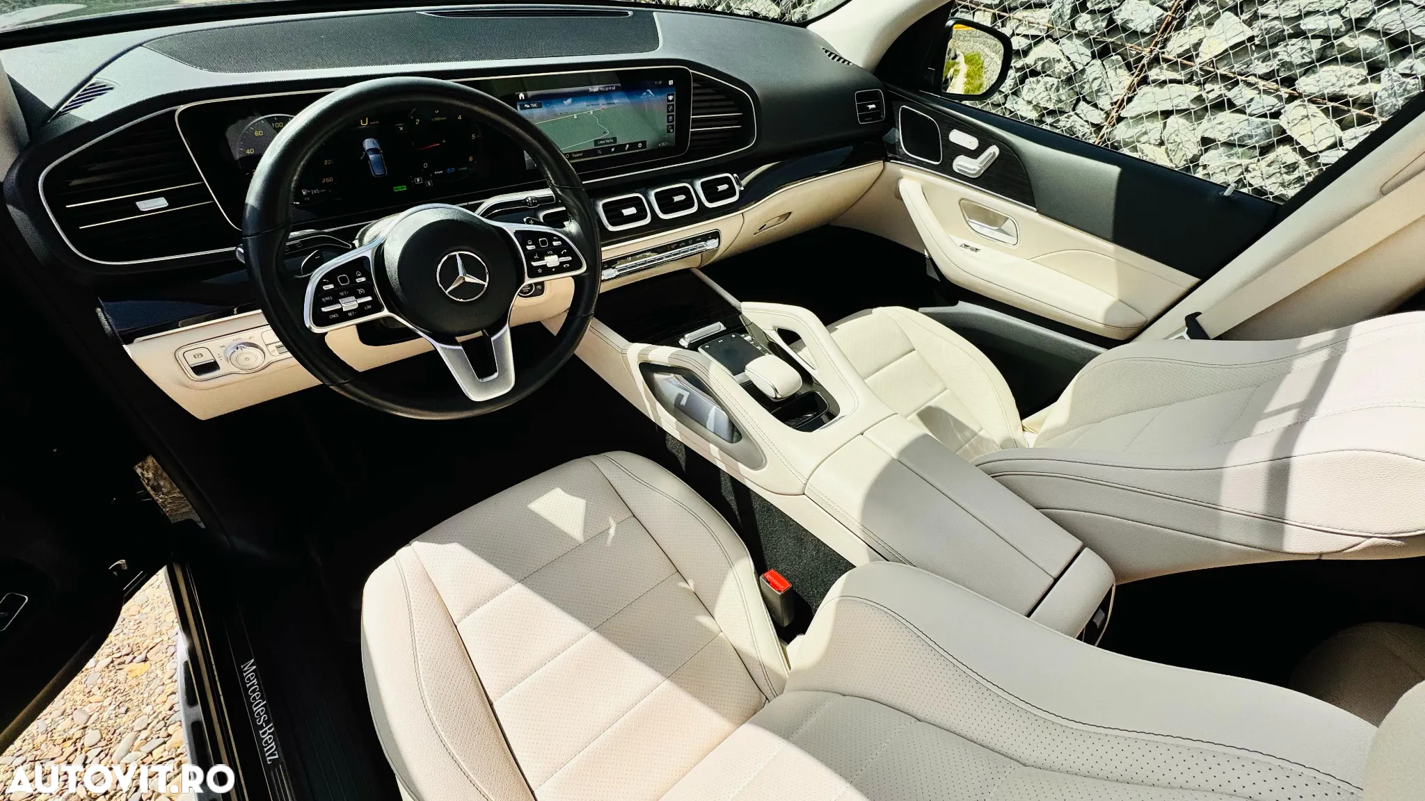 Mercedes-Benz GLE 300 d 4Matic 9G-TRONIC AMG Line - 9