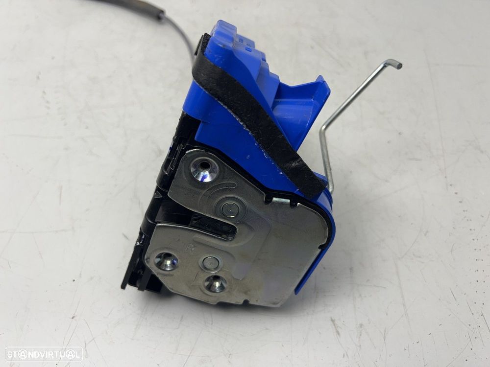 Fecho da porta Dto Frente Semi-Novo HYUNDAI i20 III REF. 81320Q0010 81320-Q0010 - 4