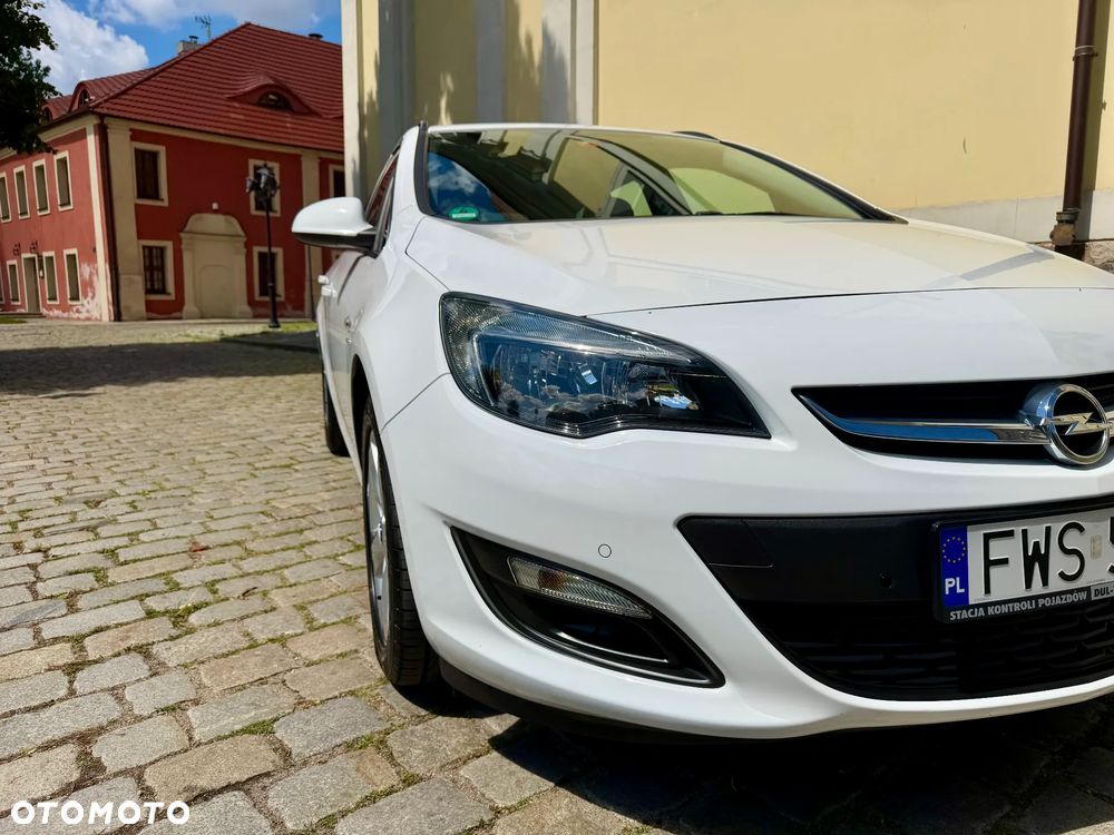 Opel Astra 1.4 Turbo Active - 25