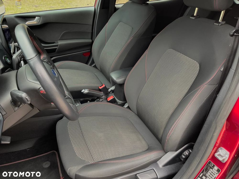 Ford Fiesta - 17