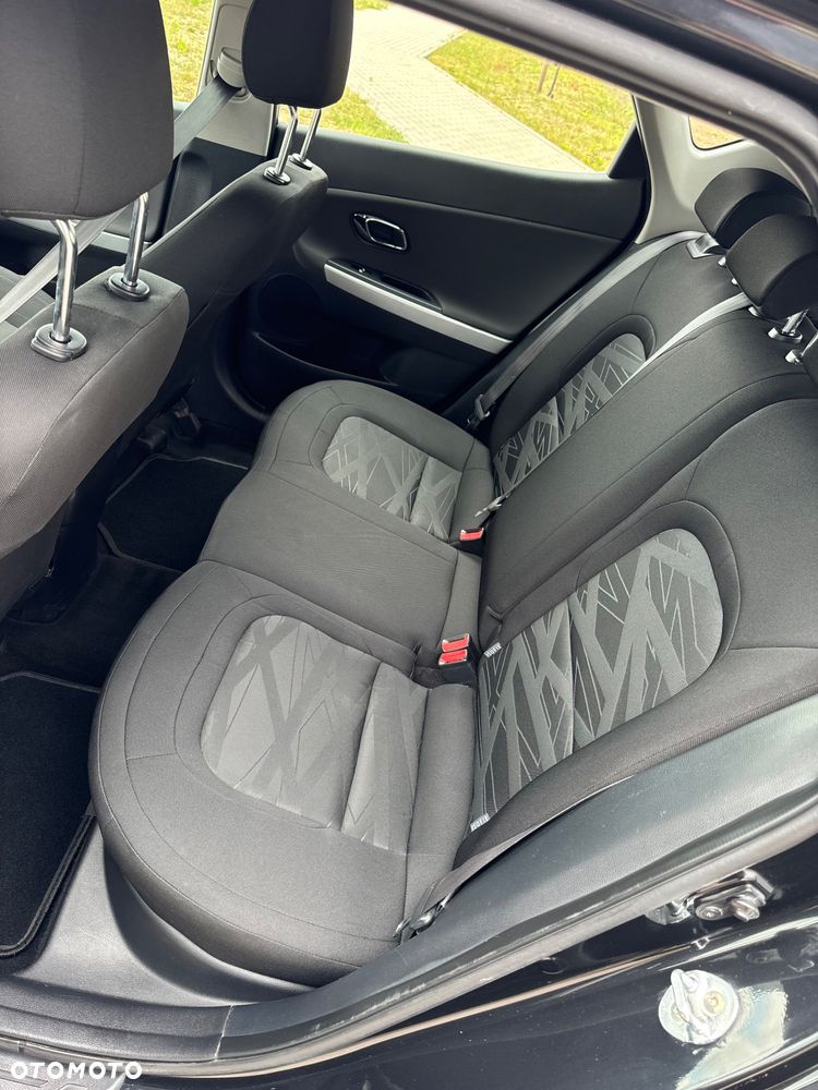 Kia Ceed - 5