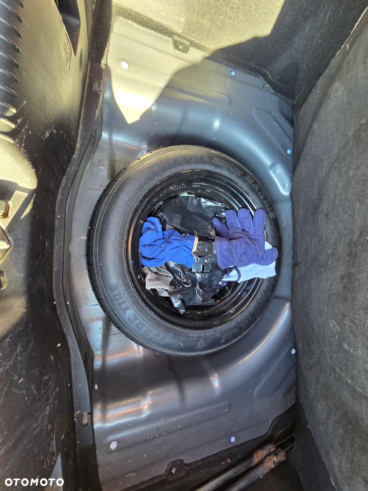 Hyundai i30 1.6 CRDi Comfort - 16