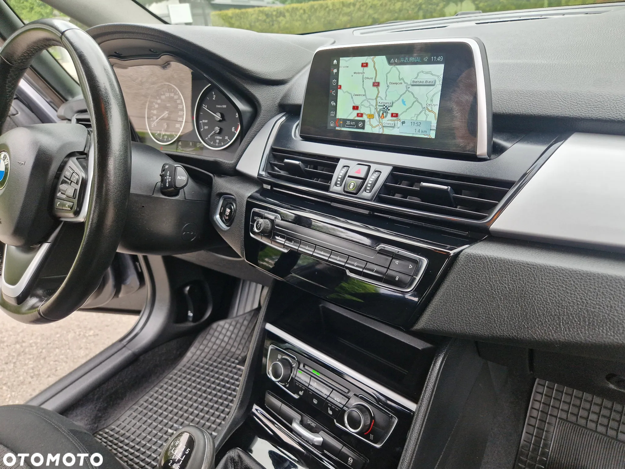 BMW Seria 2 216d Gran Tourer Luxury Line - 18