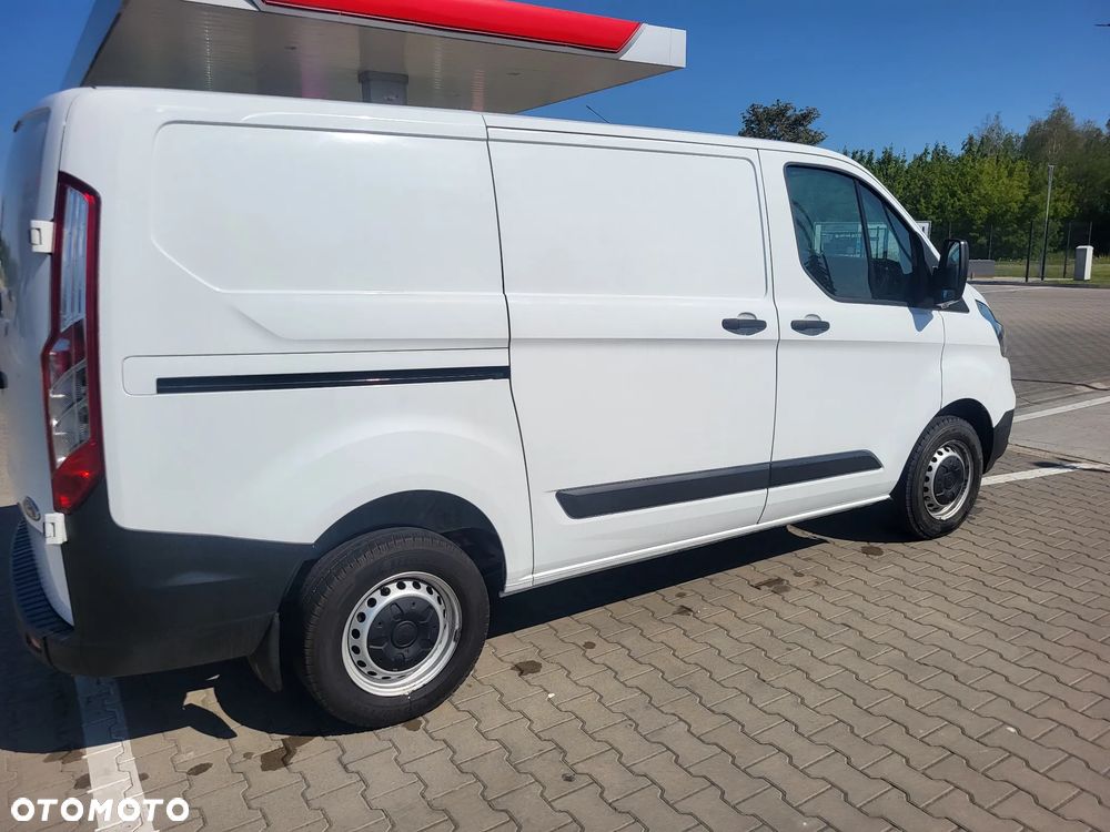 Ford Transit Custom - 12