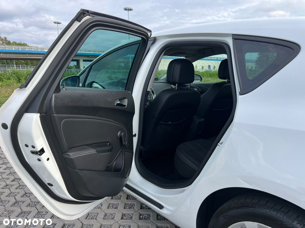 Opel Astra 1.4 T Edition 150 - 31