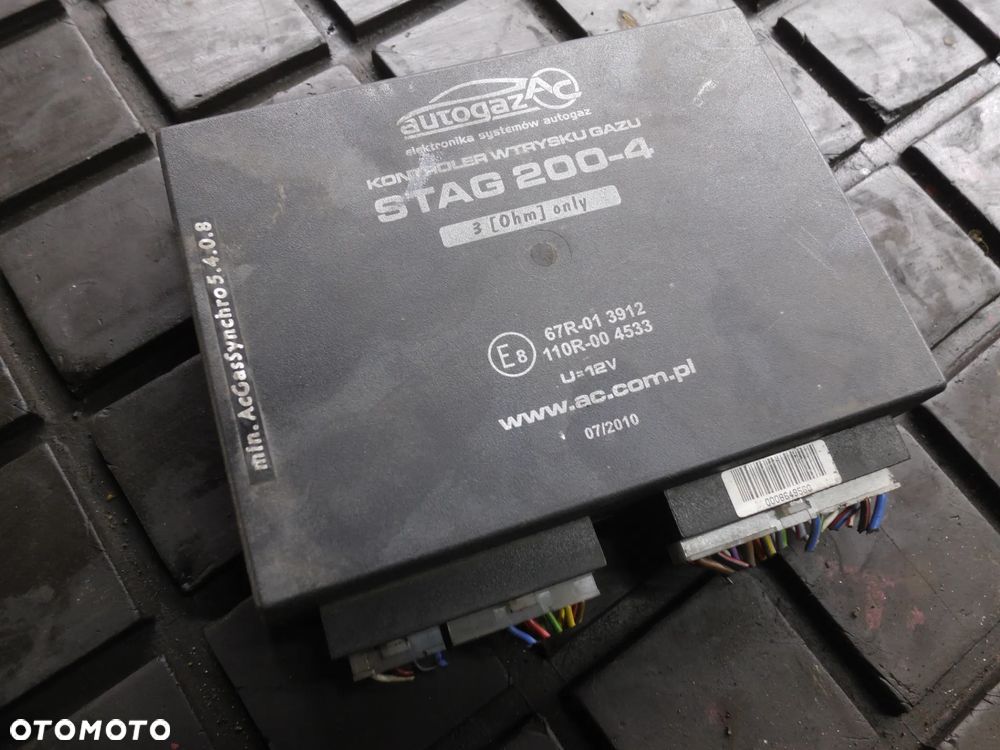 STEROWNIK KOMPUTER GAZU LPG STAG 200-4 POSIADAM 4 SZT - 3