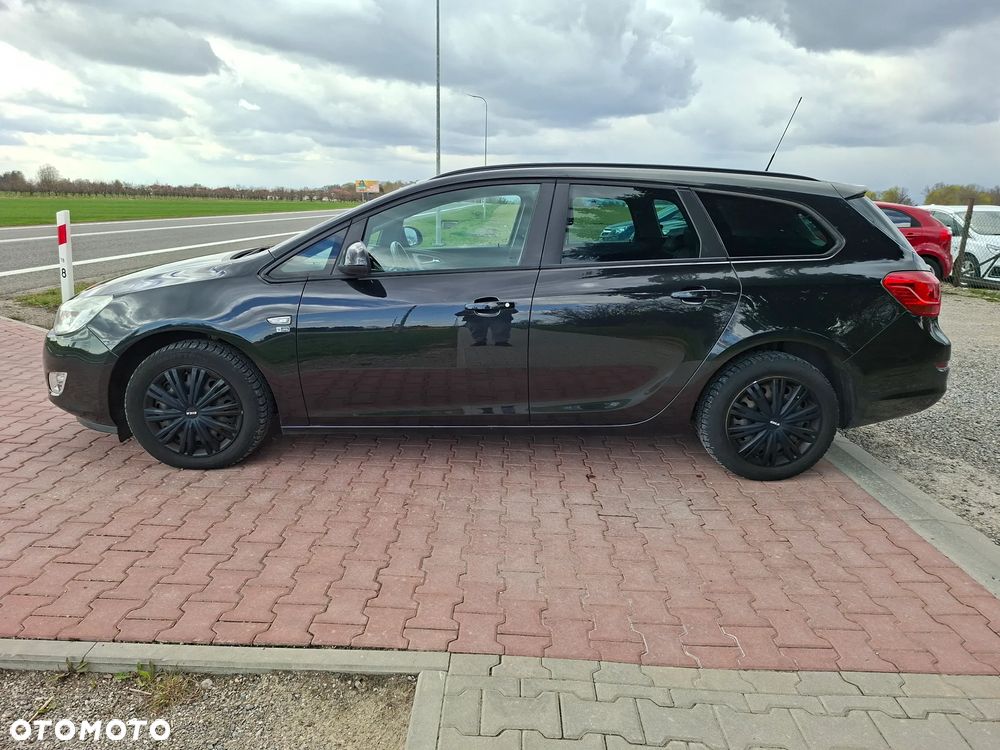Opel Astra 1.7 CDTI DPF 150 Jahre - 5