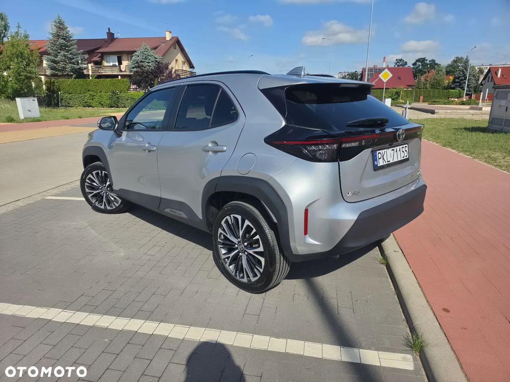 Toyota Yaris Cross 130 1.5 VVT-i AWD-i Premiere Edition - 5