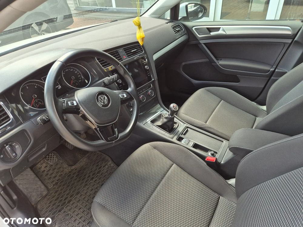 Volkswagen Golf 1.6 TDI BMT Trendline - 5