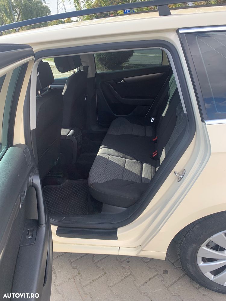 Volkswagen Passat - 9