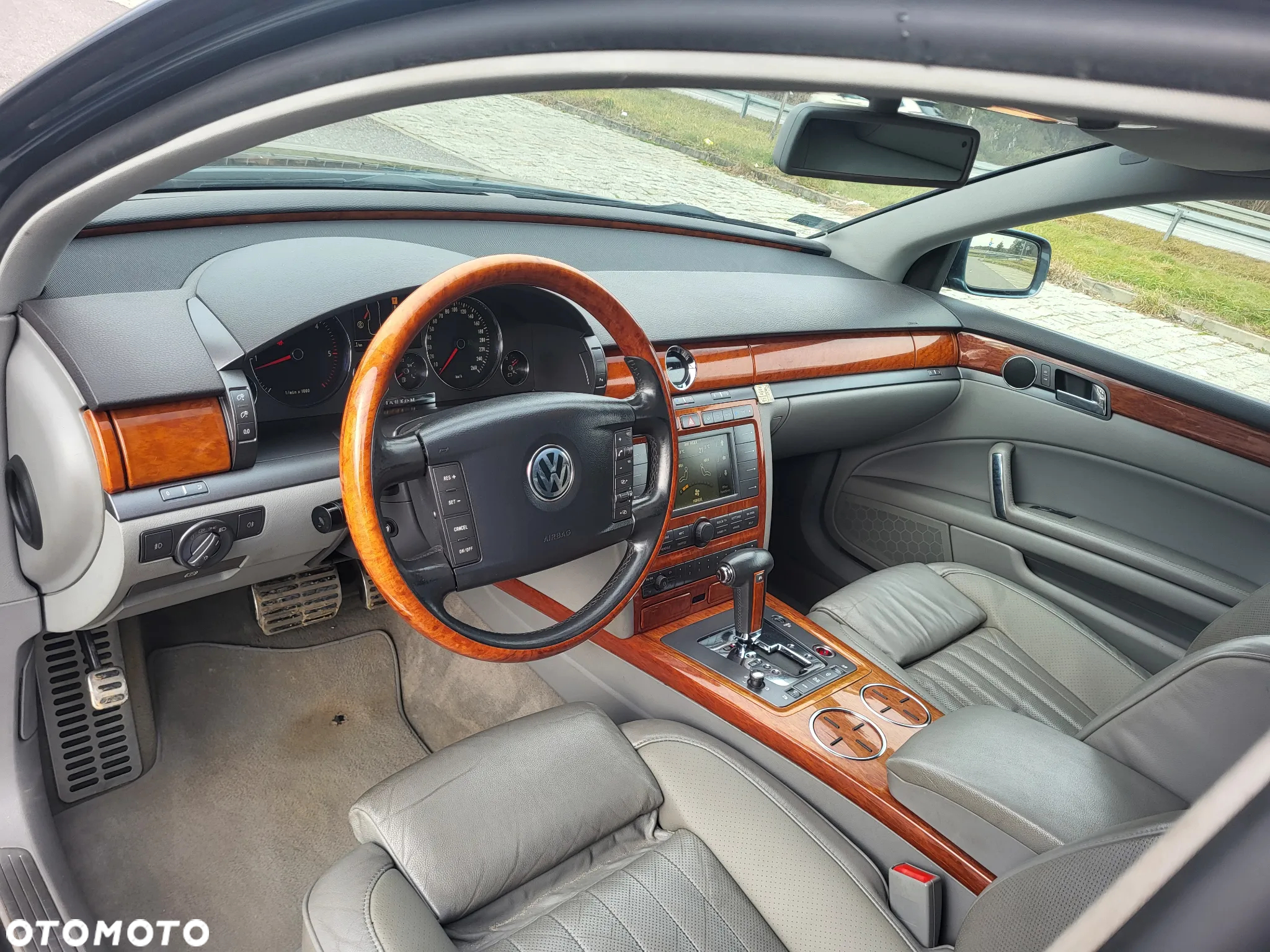 Volkswagen Phaeton 3.0 V6 TDI 4Mot (5 os.) - 16