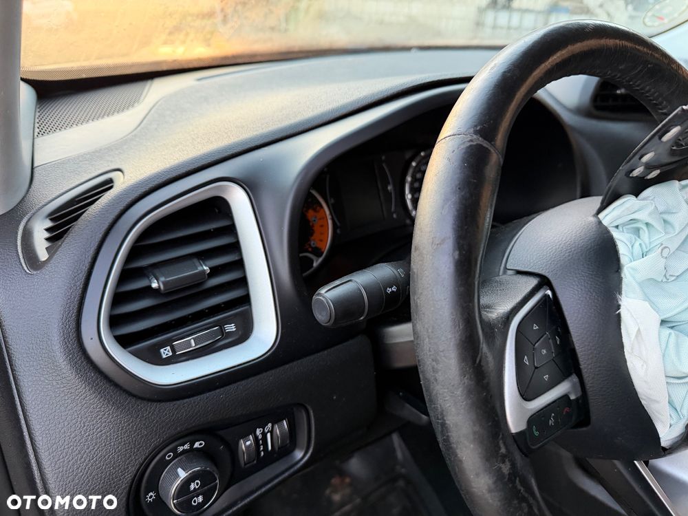 Jeep Renegade 1.6 MultiJet Limited FWD S&S - 9