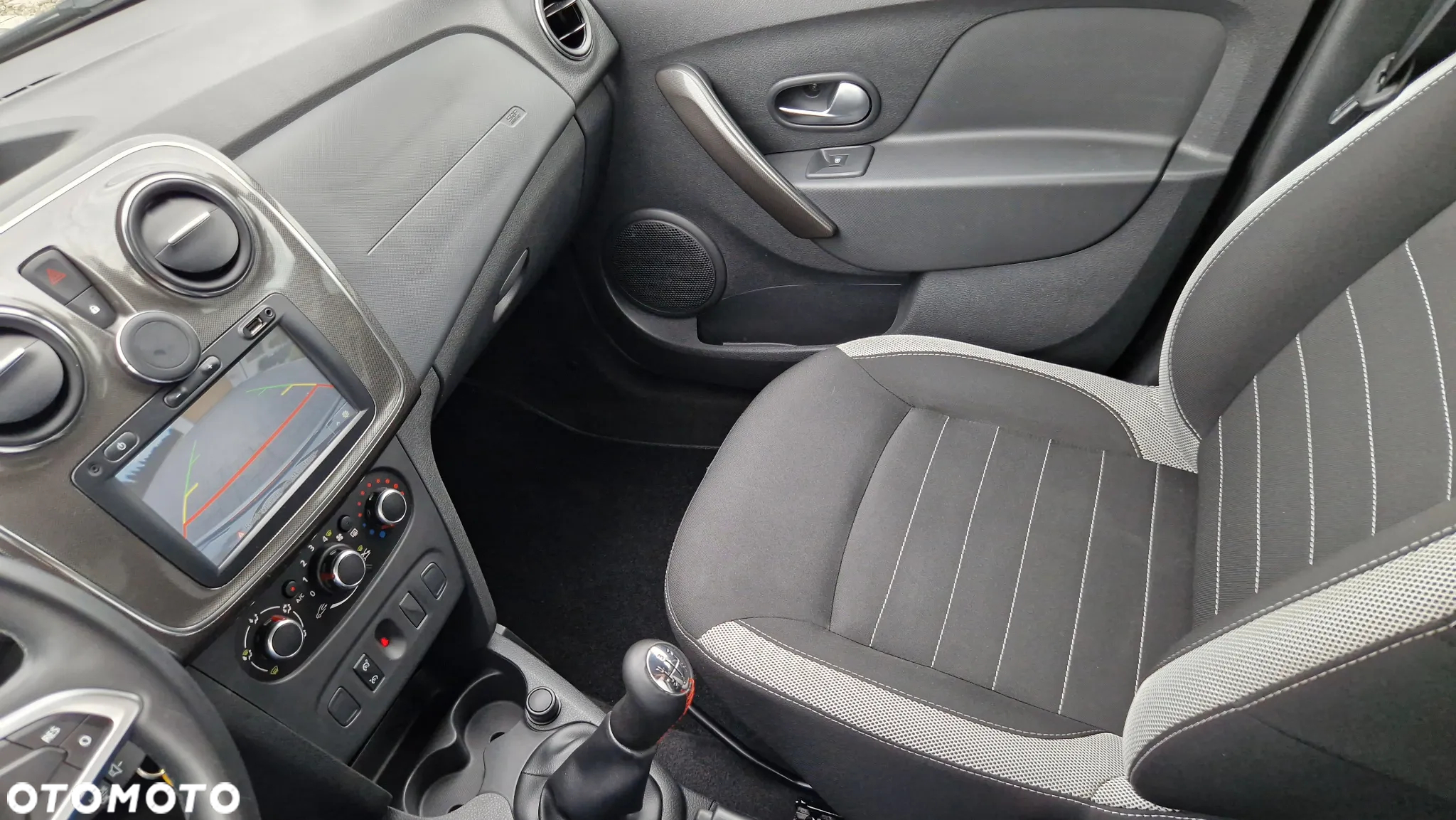 Dacia Sandero Stepway 0.9 TCe Laureate S&S - 22