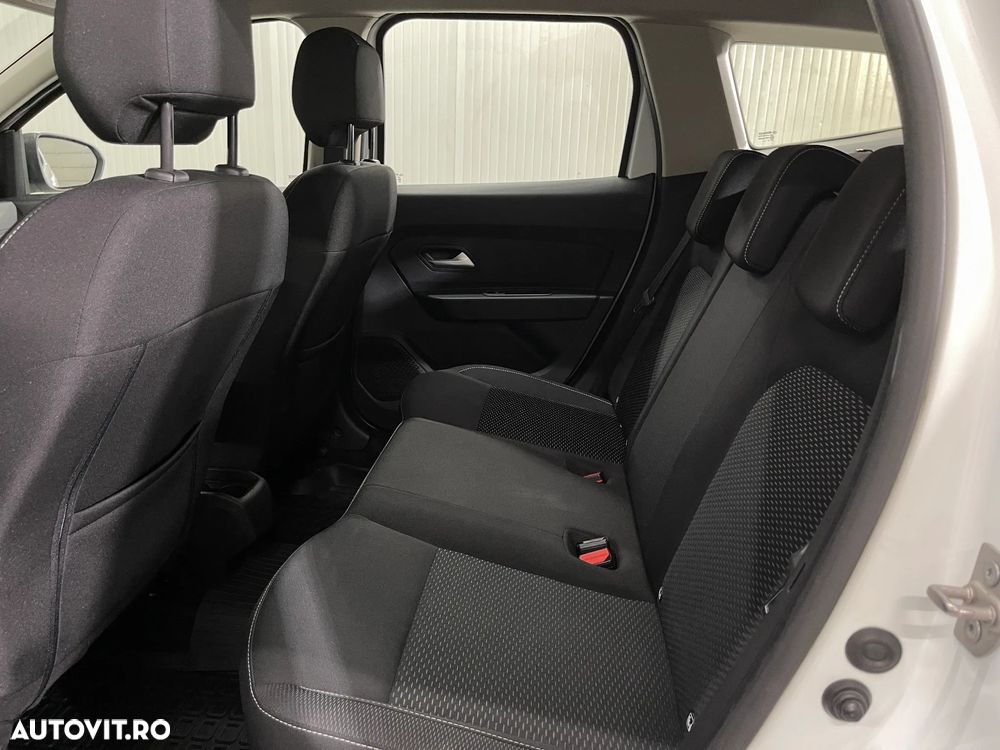 Dacia Duster 1.5 Blue dCi 4WD Comfort - 11