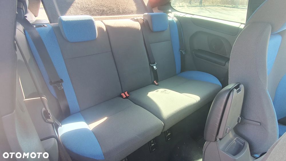 Ford Focus 2.5 ST - 16