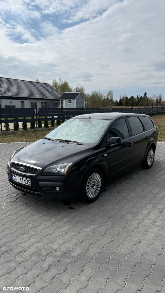 Ford Focus 1.6 TDCi Trend - 4