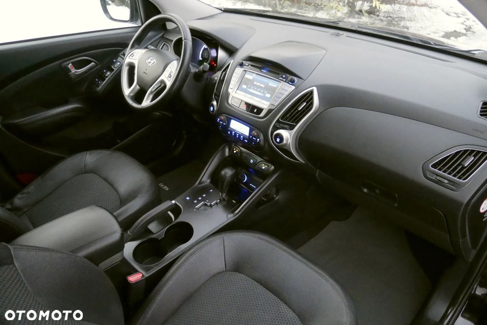 Hyundai ix35 2.0 CRDi 4WD Automatik Premium - 19