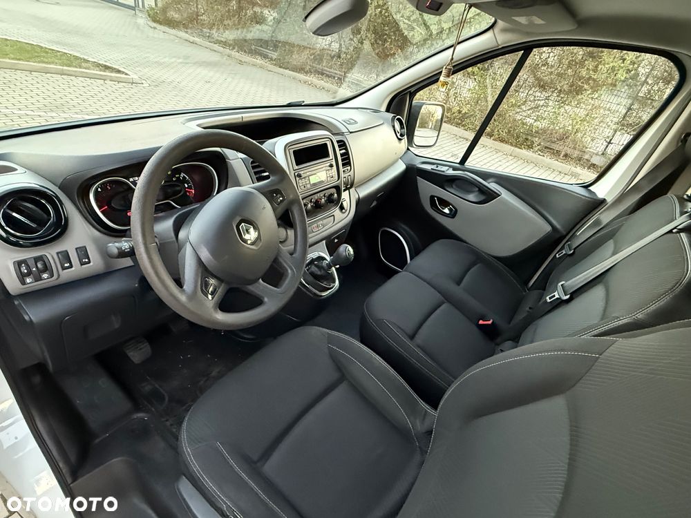 Renault Trafic - 8