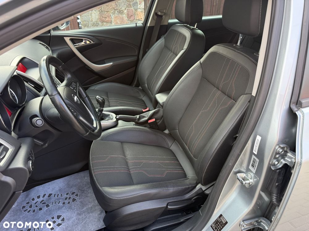 Opel Astra 1.7 CDTI DPF 150 Jahre - 22