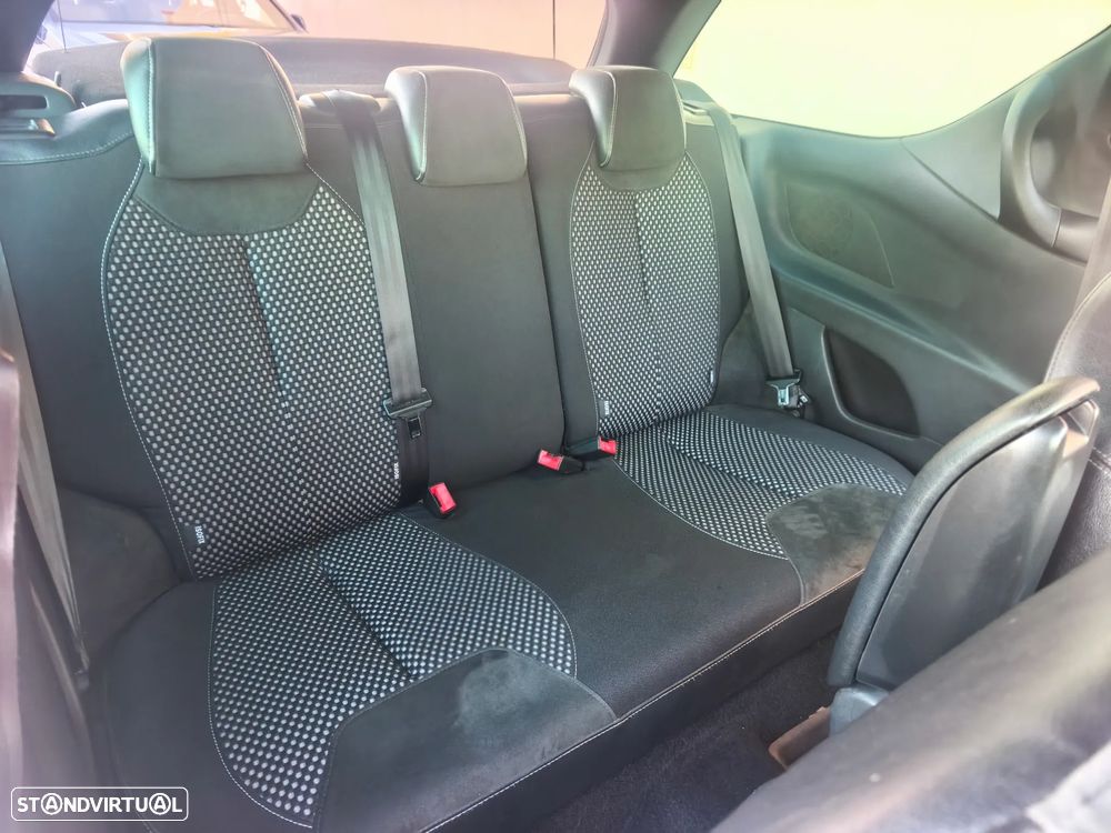 Citroën DS3 1.6 e-HDi Airdream Sport Chic - 23