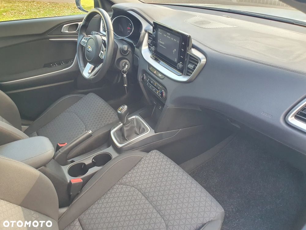Kia XCeed 1.0 T-GDI OPF EDITION 7 - 18