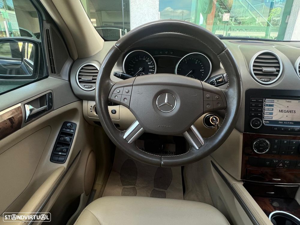Mercedes-Benz ML 320 CDI - 39