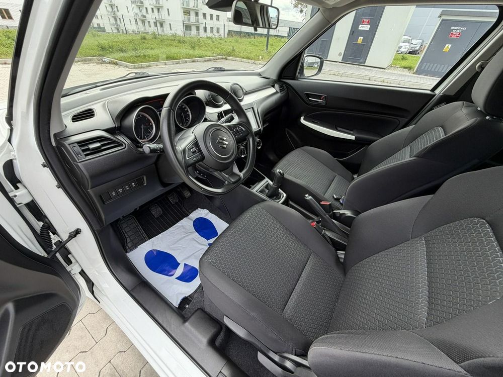 Suzuki Swift - 19
