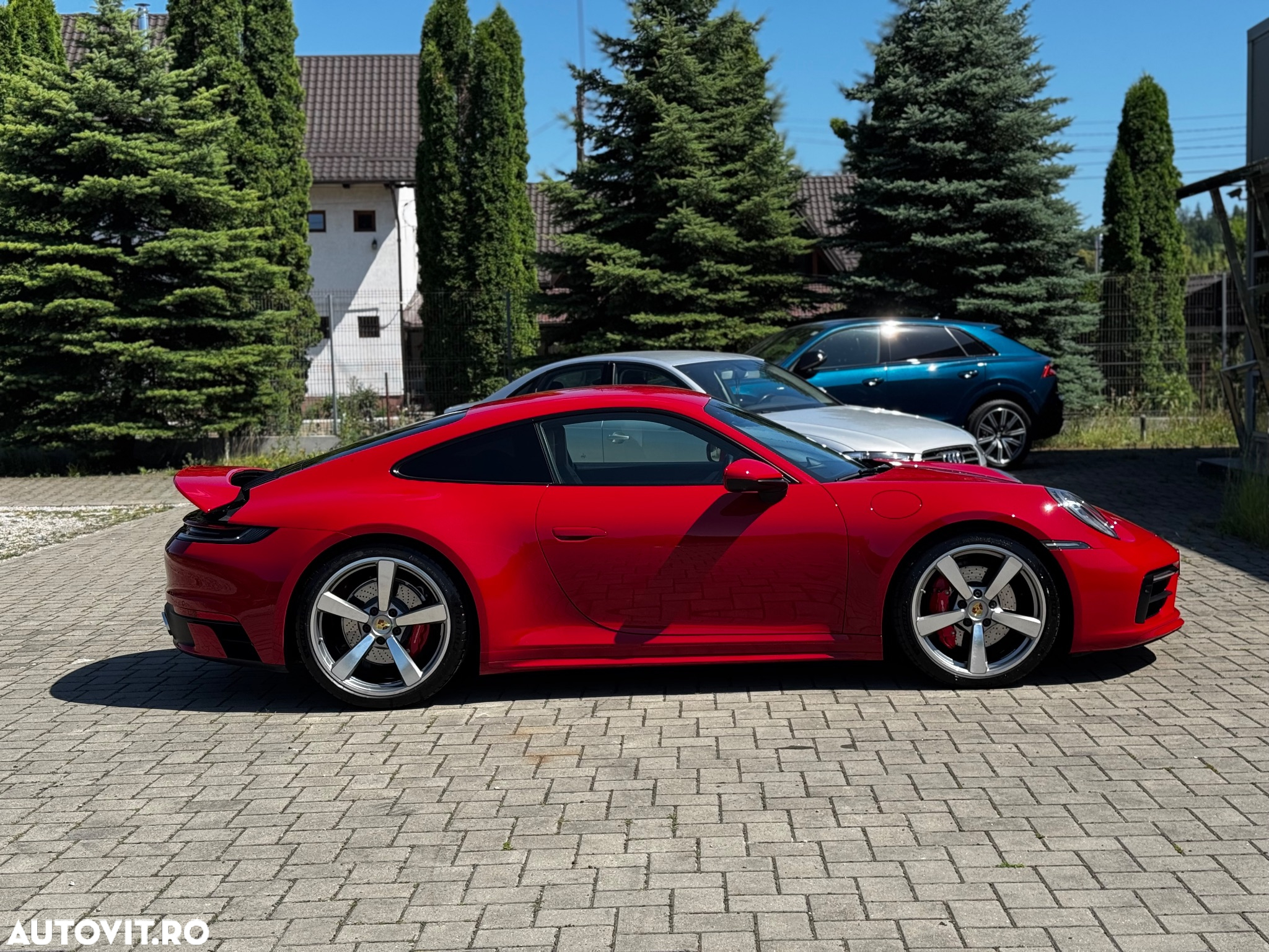 Porsche 911 Carrera 4S - 3