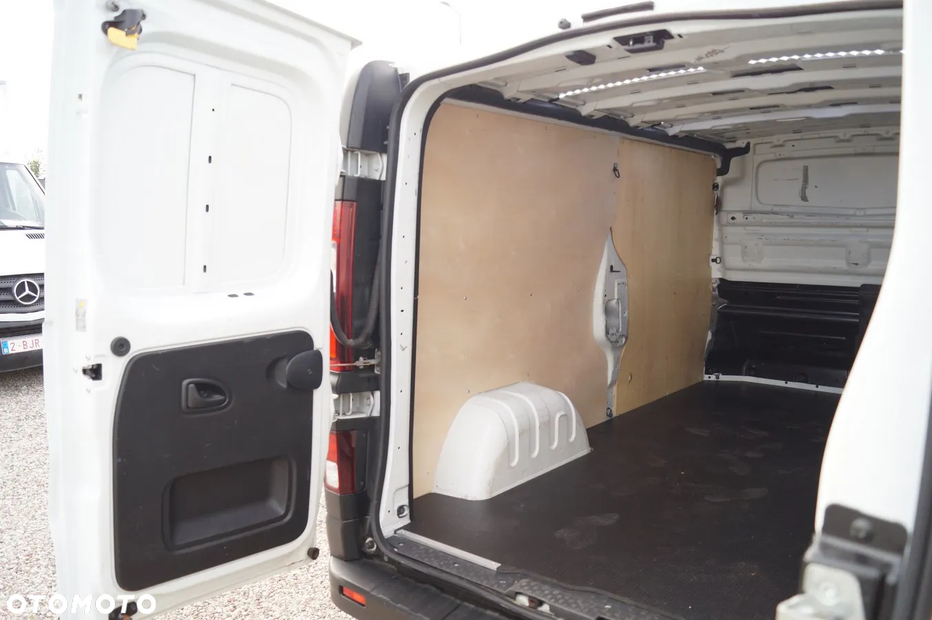 Renault Trafic - 31