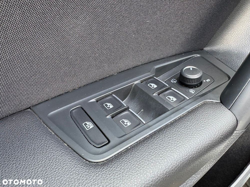 Volkswagen Tiguan Allspace 2.0 TDI 4Mot Elegance DSG - 24
